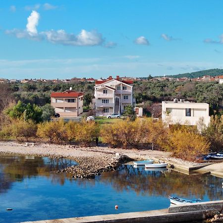 Beachfront Apartments Jermen Sukošan Kültér fotó