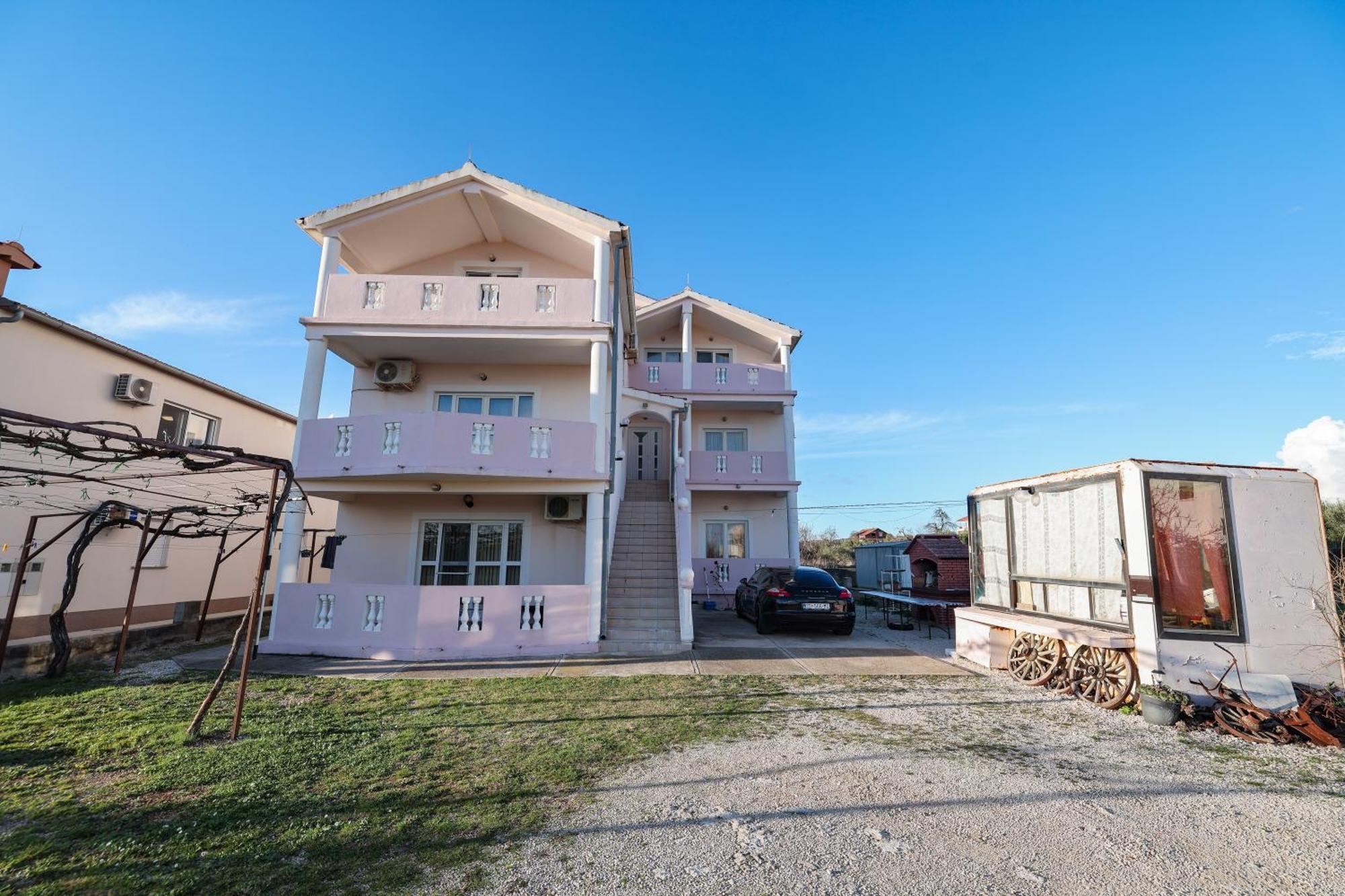 Beachfront Apartments Jermen Sukošan Kültér fotó