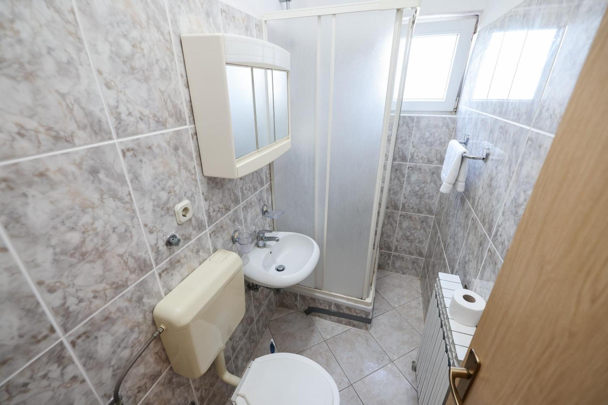 Beachfront Apartments Jermen Sukošan Kültér fotó